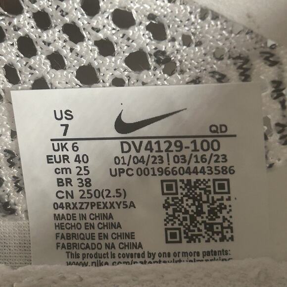 Nike ZoomX Vaporfly Next% 3 White/Gray DV4129-100 Size Men’s 7/Women’s 8.5 - Picture 8 of 8